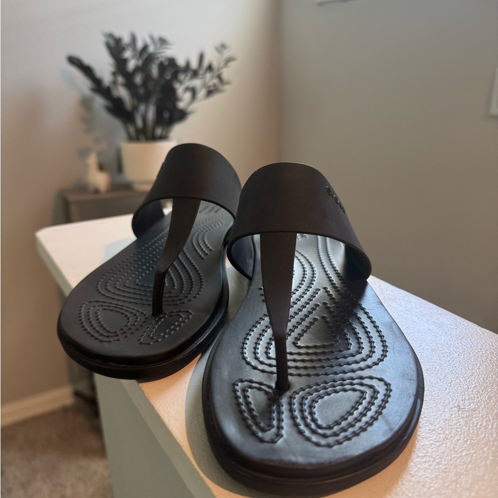 WOMEN'S CROCS TULUM FLIP